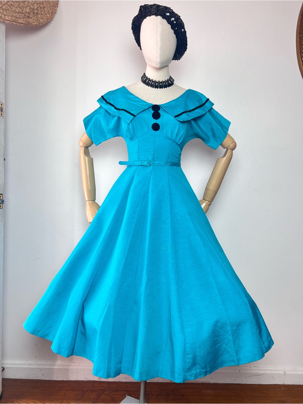 50’s Vintage Turquoise Taffeta & Black Velvet Fit-and-Flare Cocktail Dress XS S